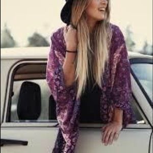 Spell Kiss The Sky Kimono